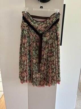 Pleated Floral Print Midi Skirt in Green and Pink